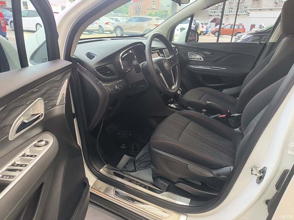 Buick Encore, 2018 16