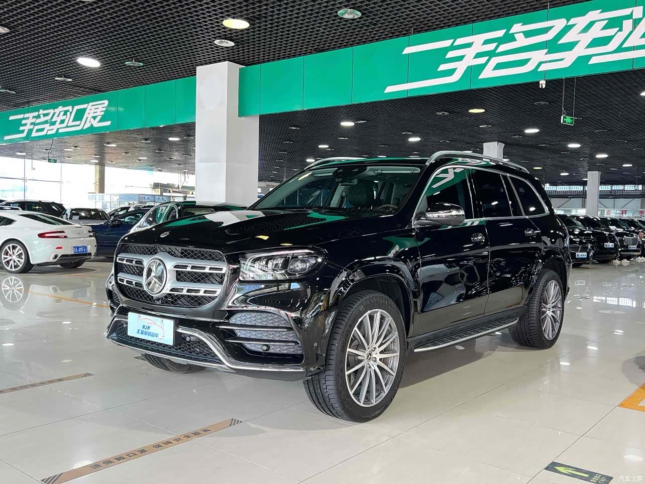 Mercedes-Benz GLS, 2023 1