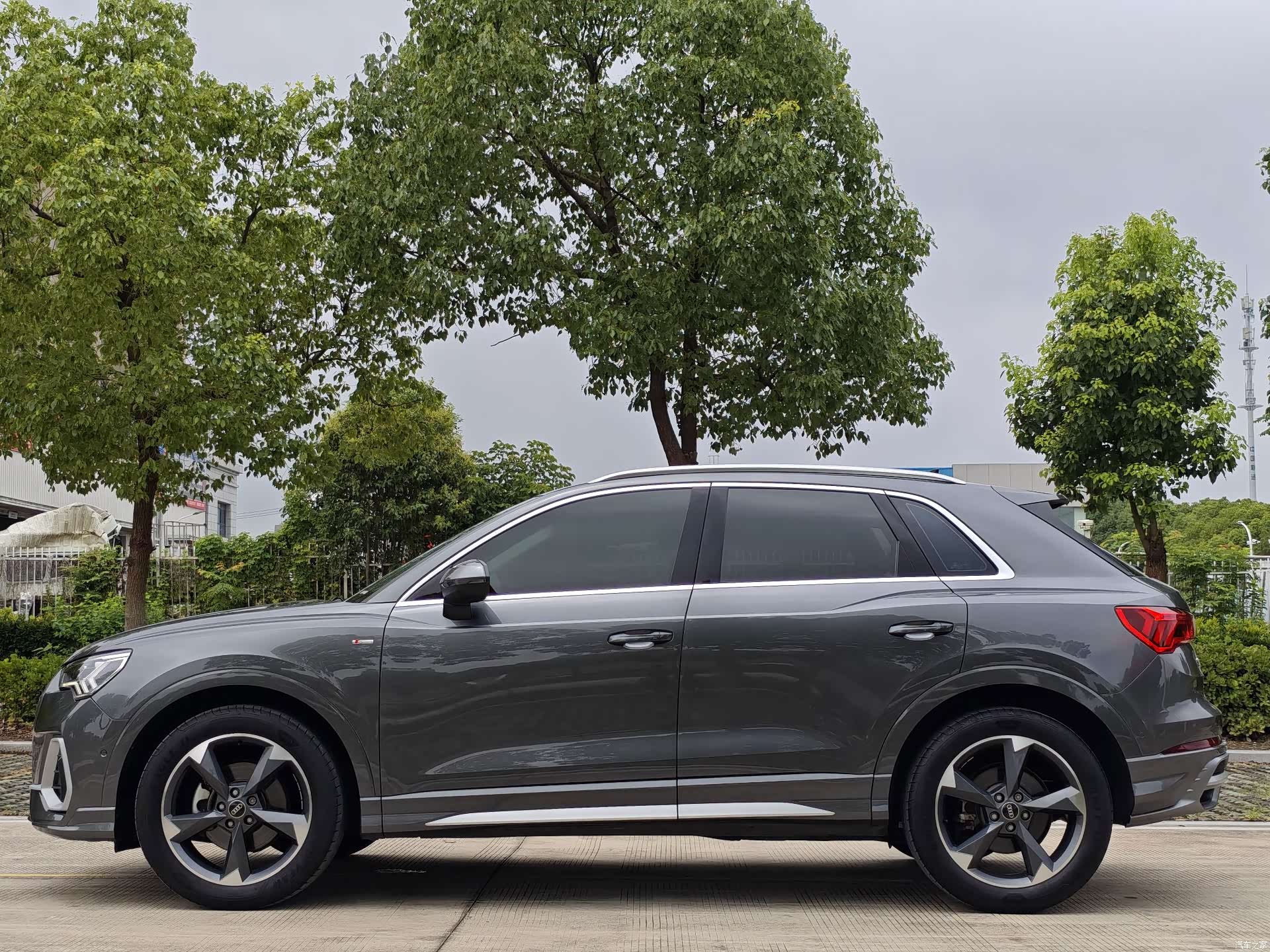 Audi Q3, 2022 6