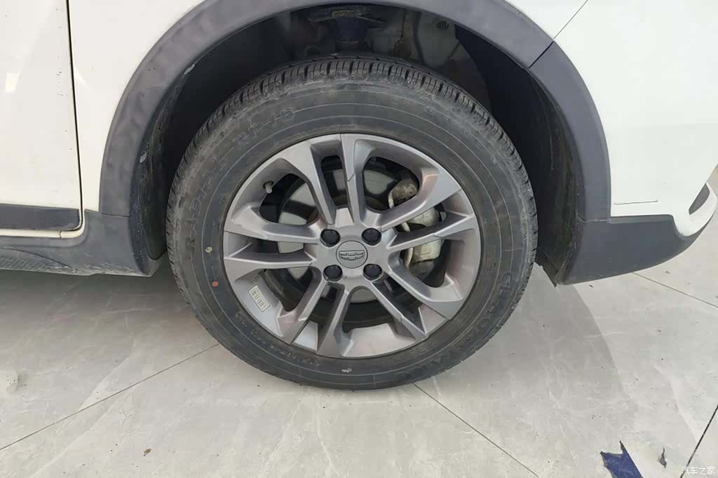 Geely X3, 2020 6