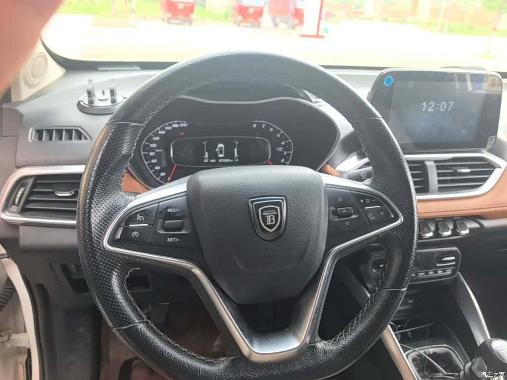 Wuling 510, 2017 11
