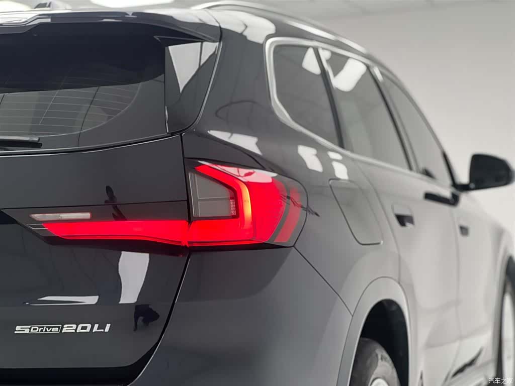 BMW X1, 2023 11
