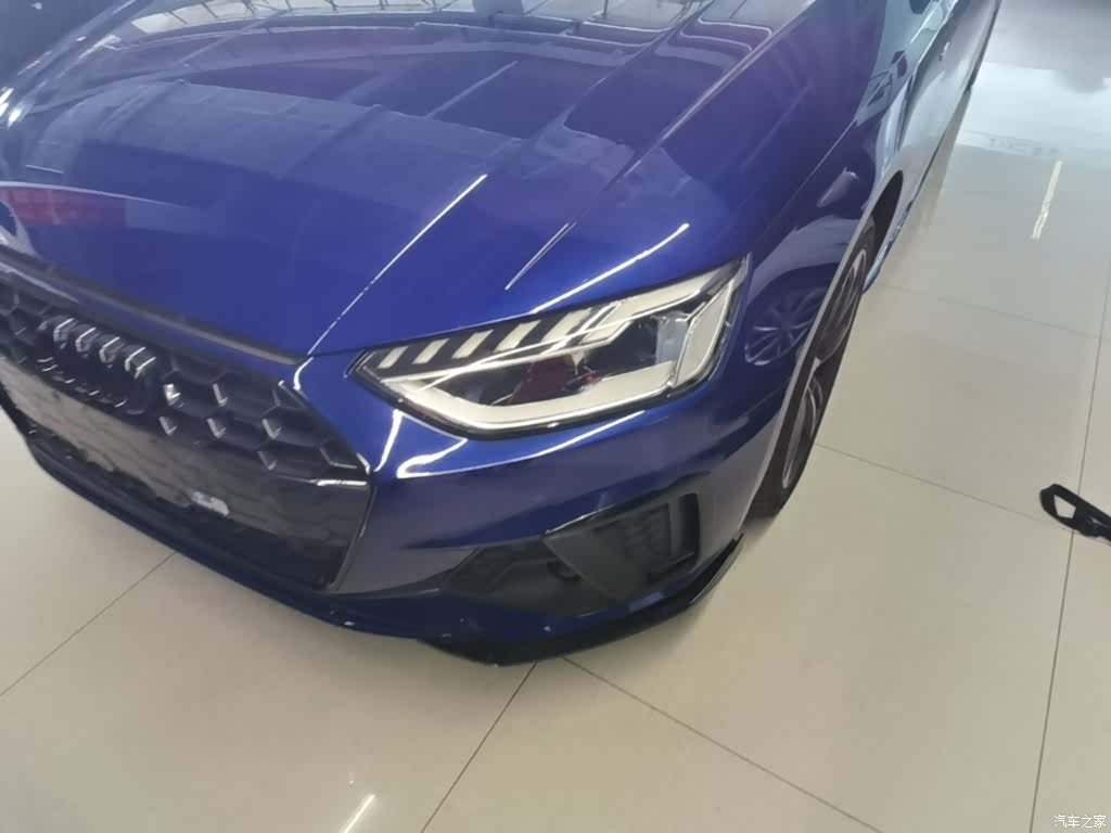 Audi A4L, 2021 24