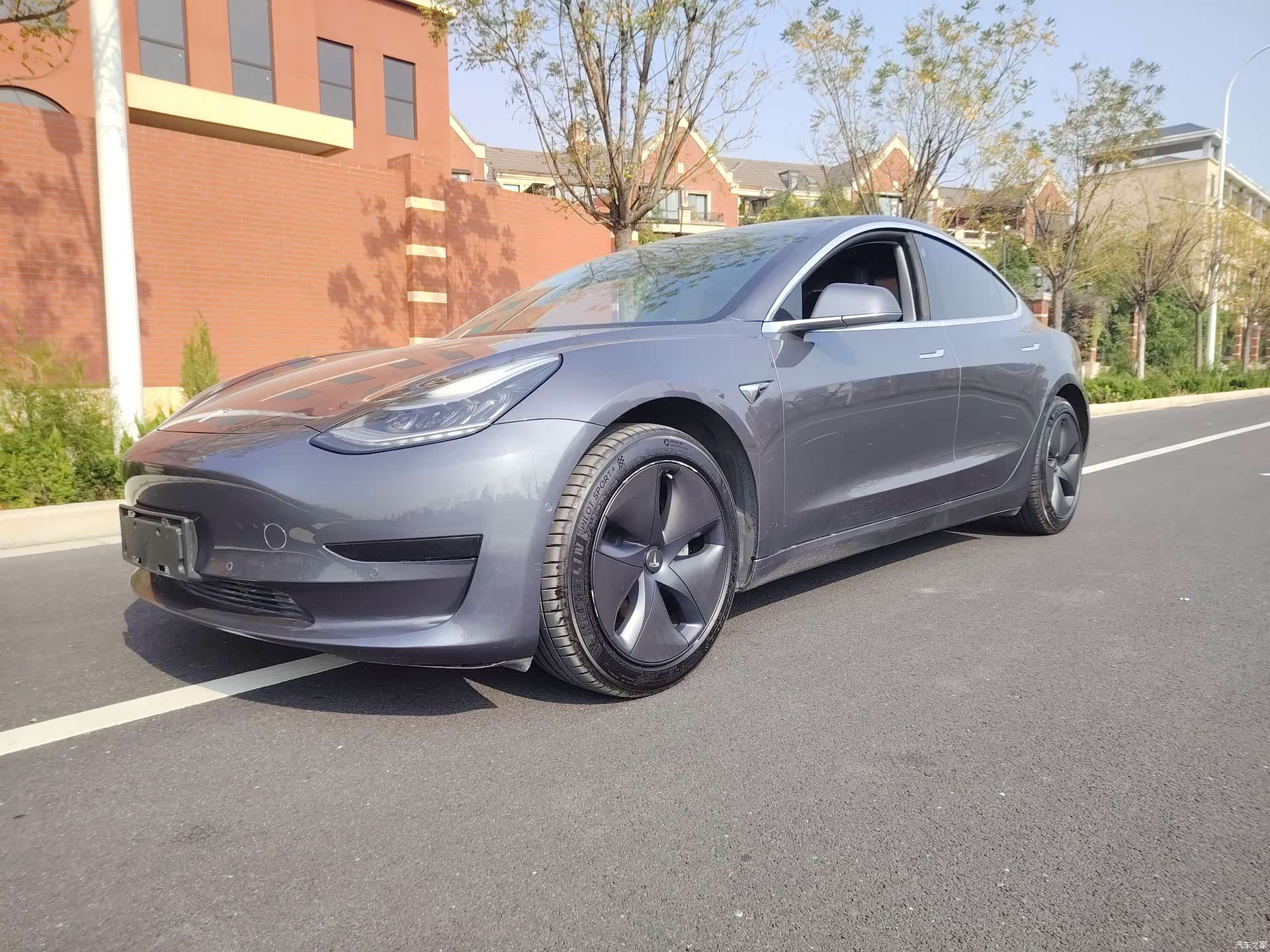 Tesla Model 3, 2020 1