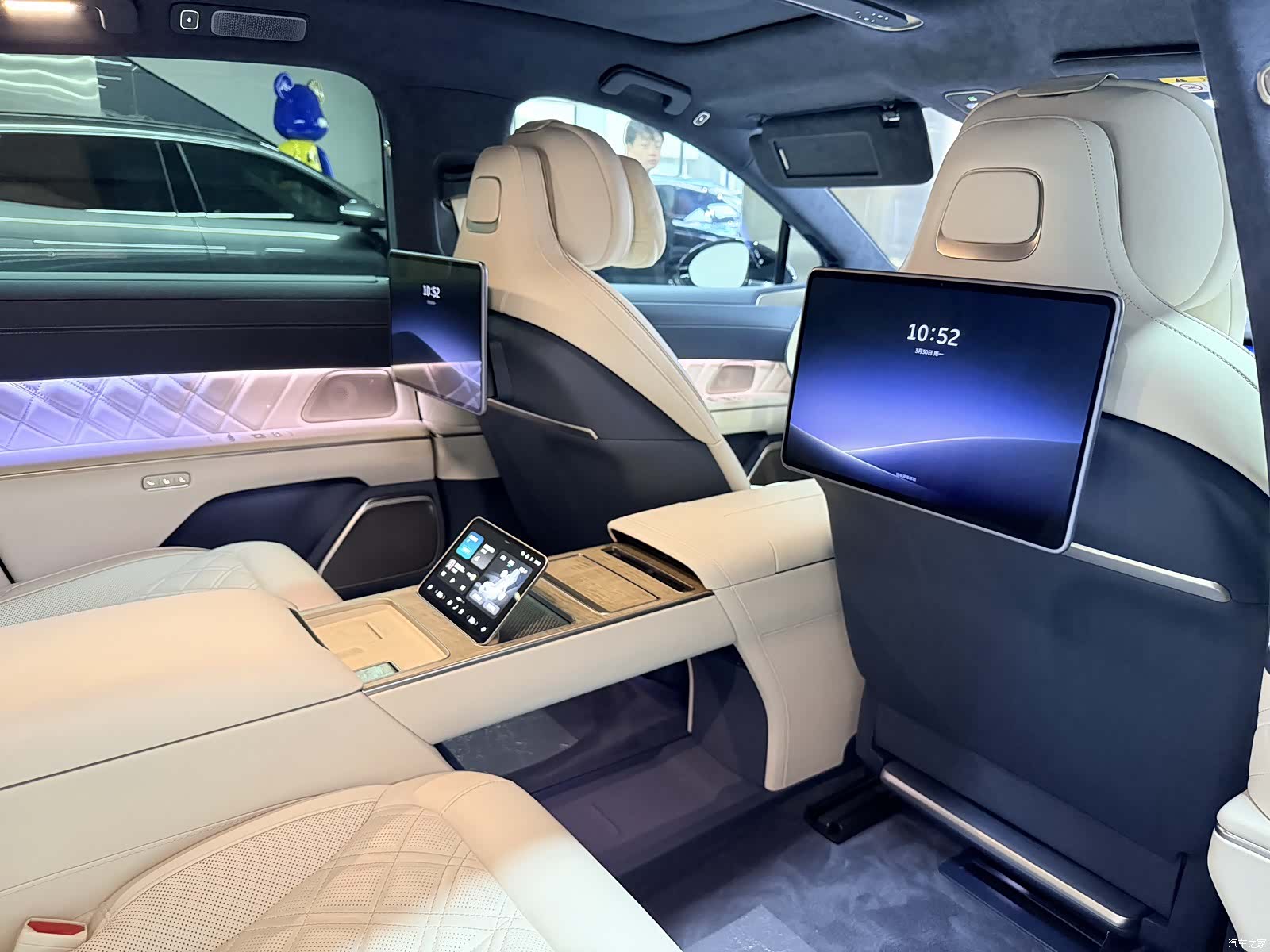 NIO ET9, 2025 7