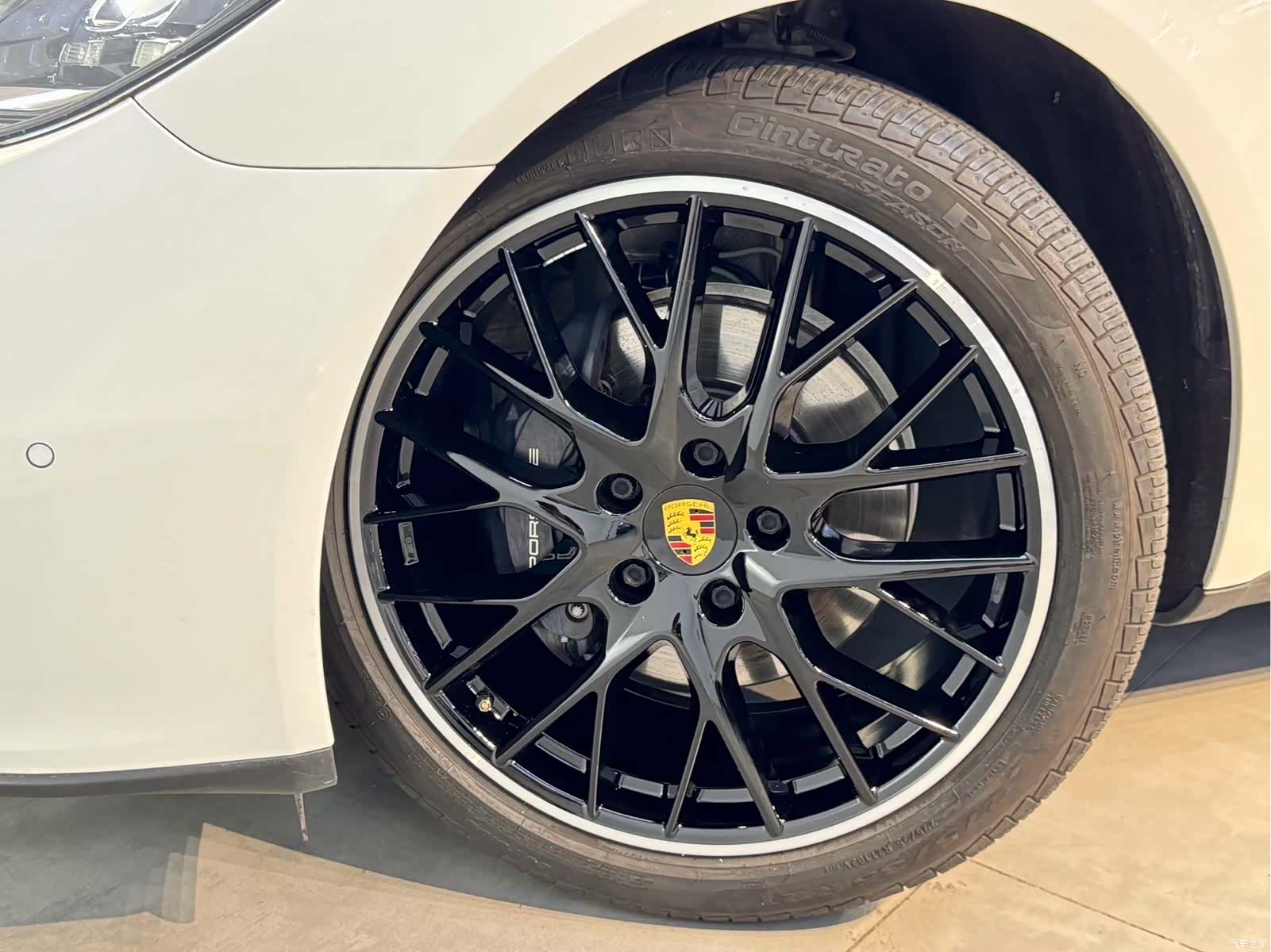 Porsche Panamera, 2022 все фото