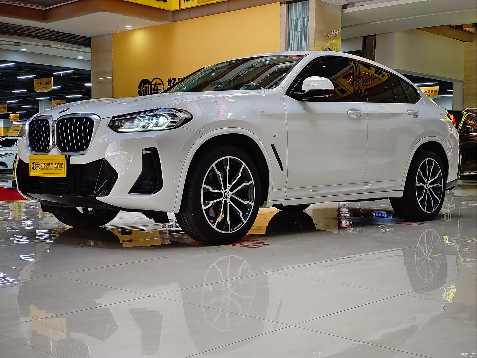 BMW X4, 2022 1
