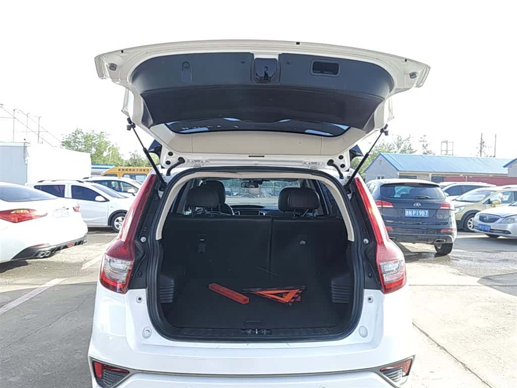 Geely X6, 2018 15