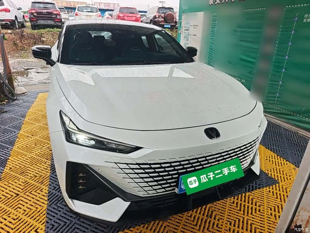Changan UNI-V, 2023 3
