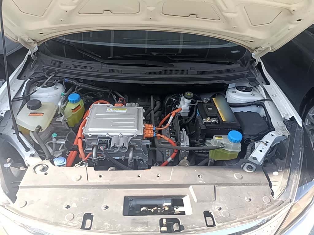 DongFeng E70, 2022 16