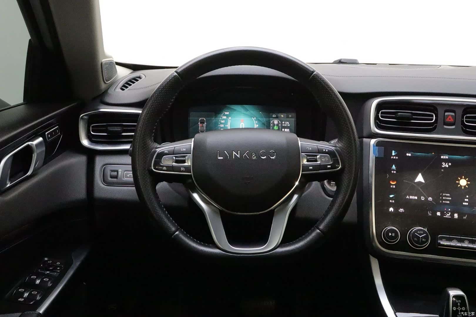 Lynk & Co 01, 2019 14
