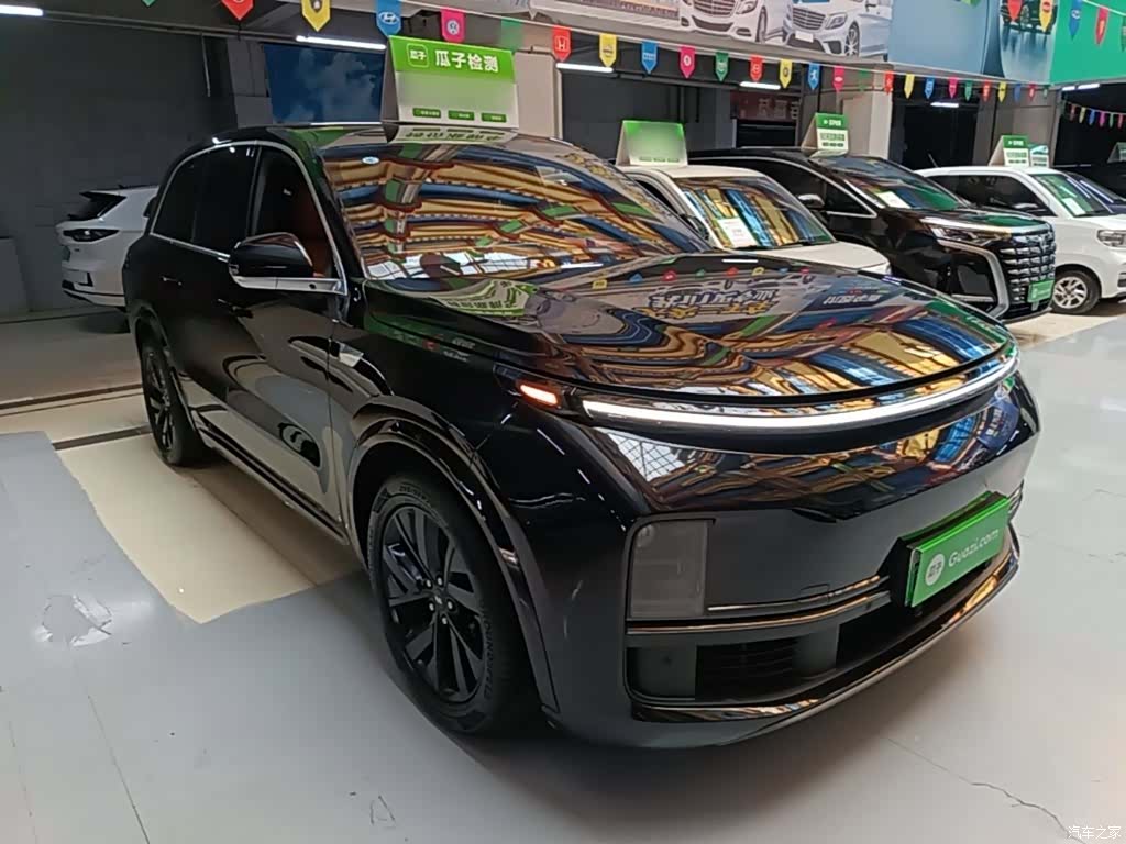 Li Auto L8, 2023 4
