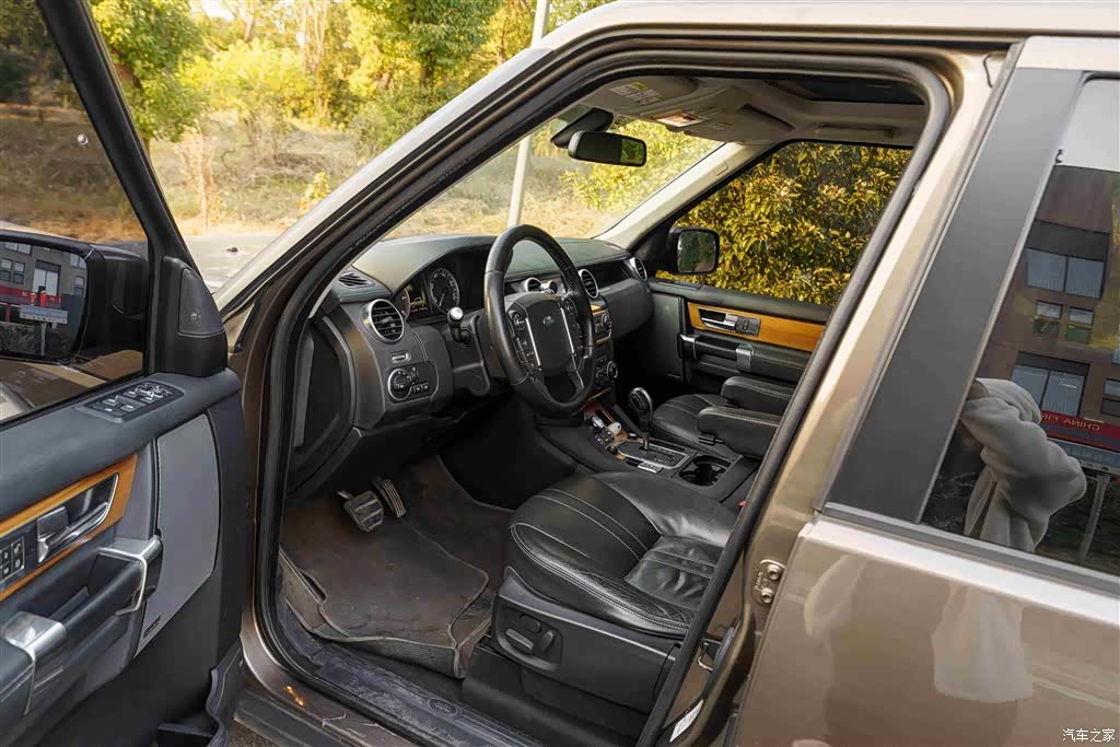 Land Rover Discovery, 2012 9