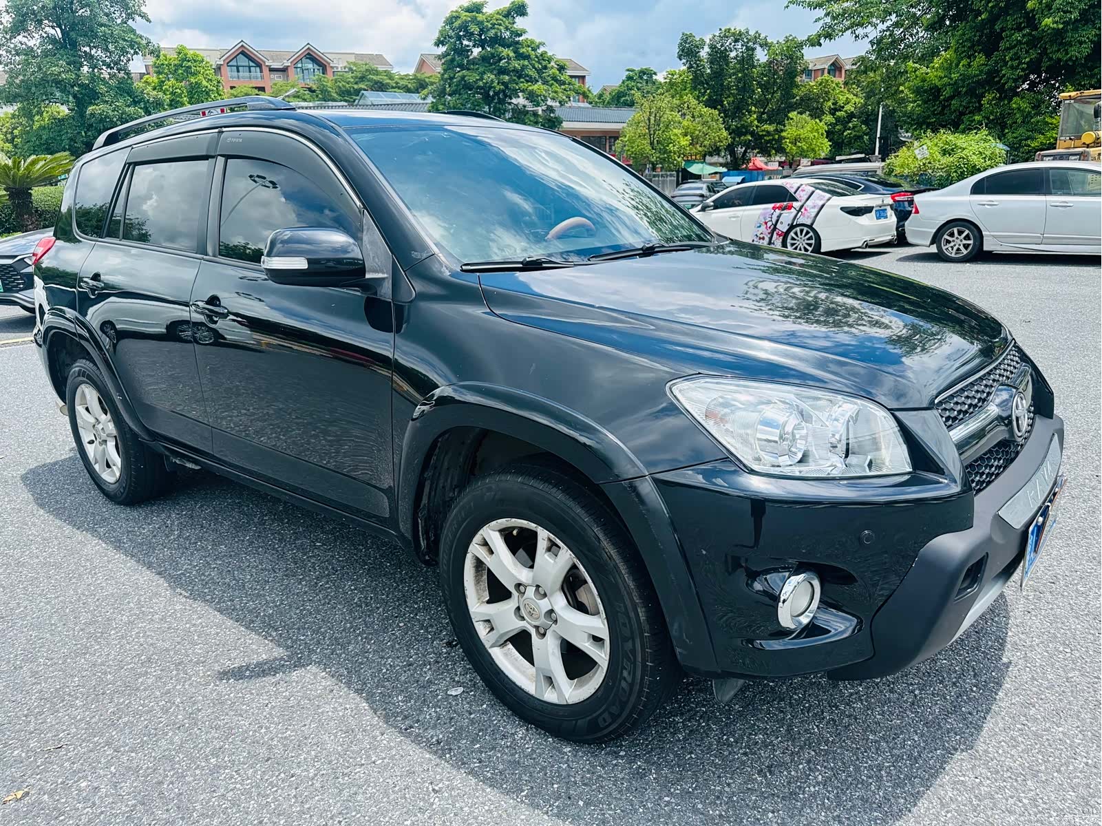 Toyota RAV4, 2012 3