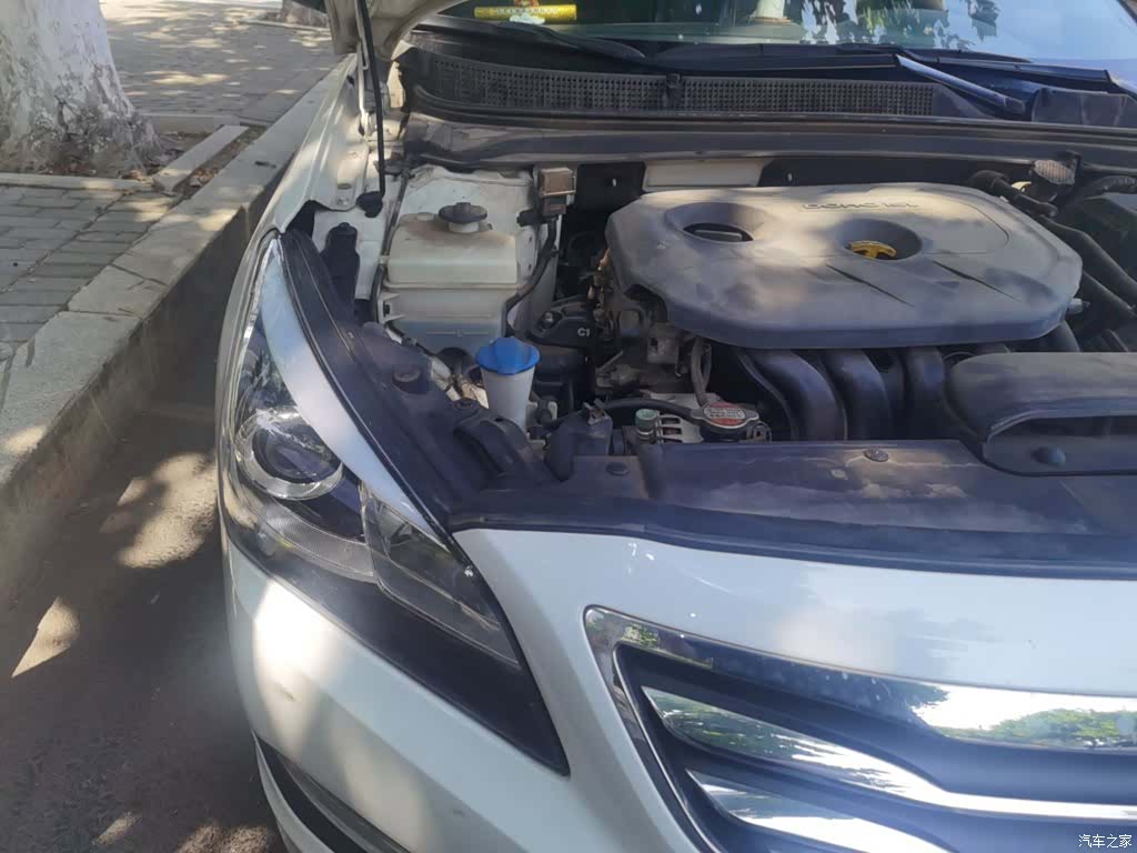 Hyundai DLX, 2016 21