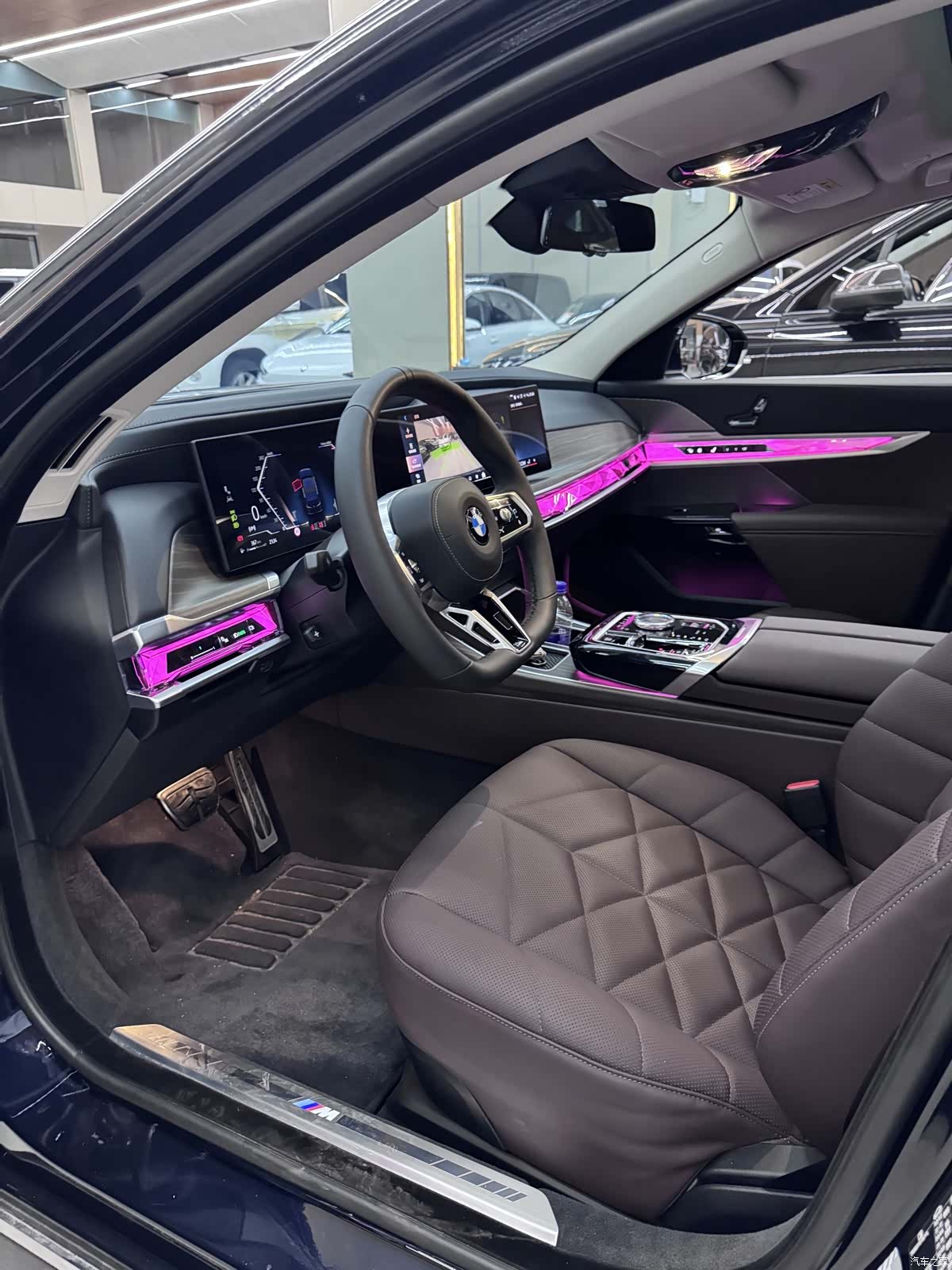 BMW 7 Series, 2026 все фото