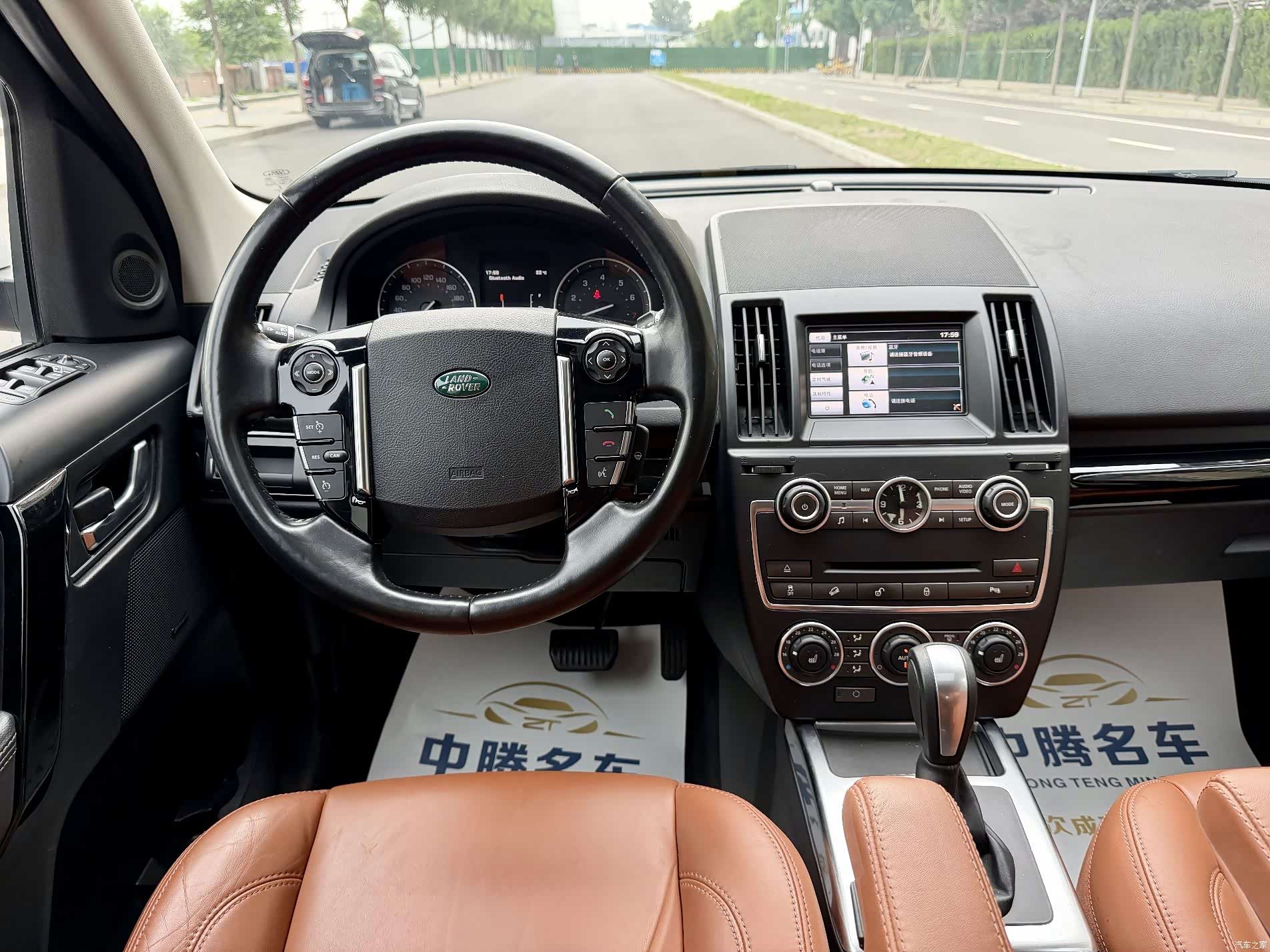 Land Rover Si4, 2014 11