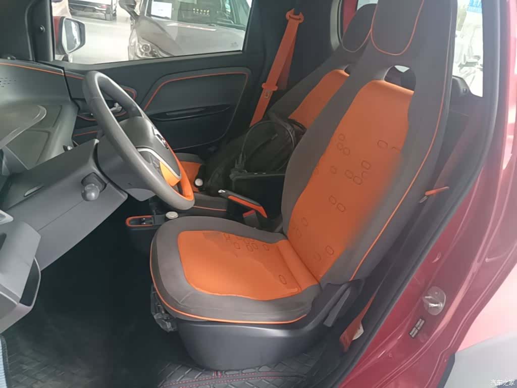 Wuling E100, 2021 15
