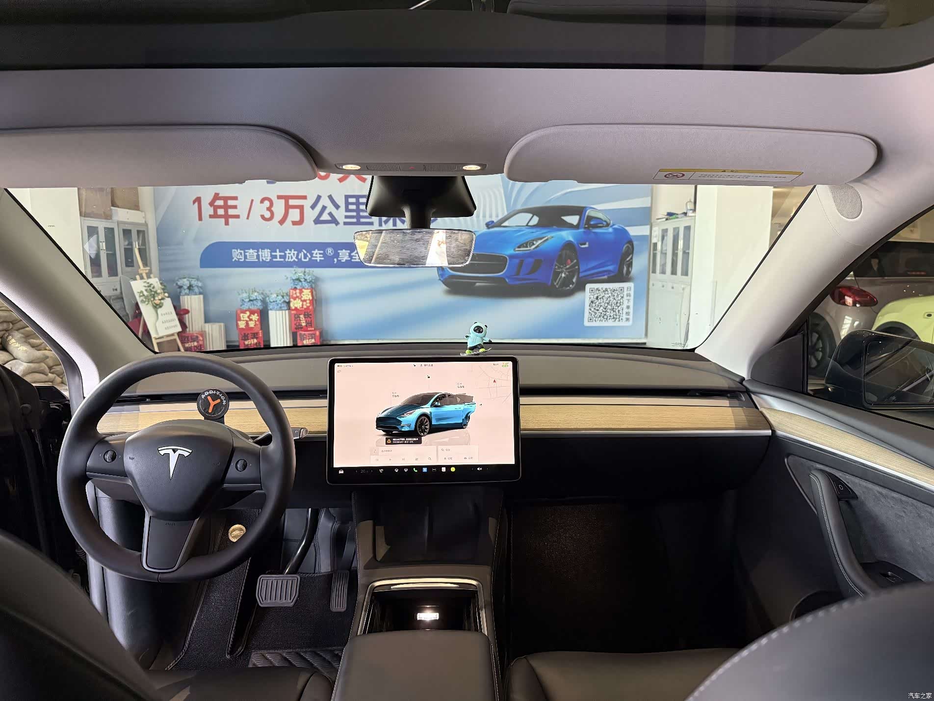 Tesla Model Y, 2023 все фото