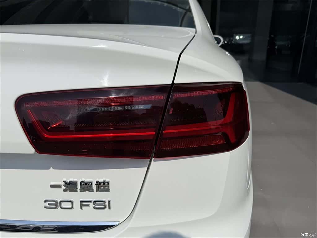 Audi A6L, 2017 13