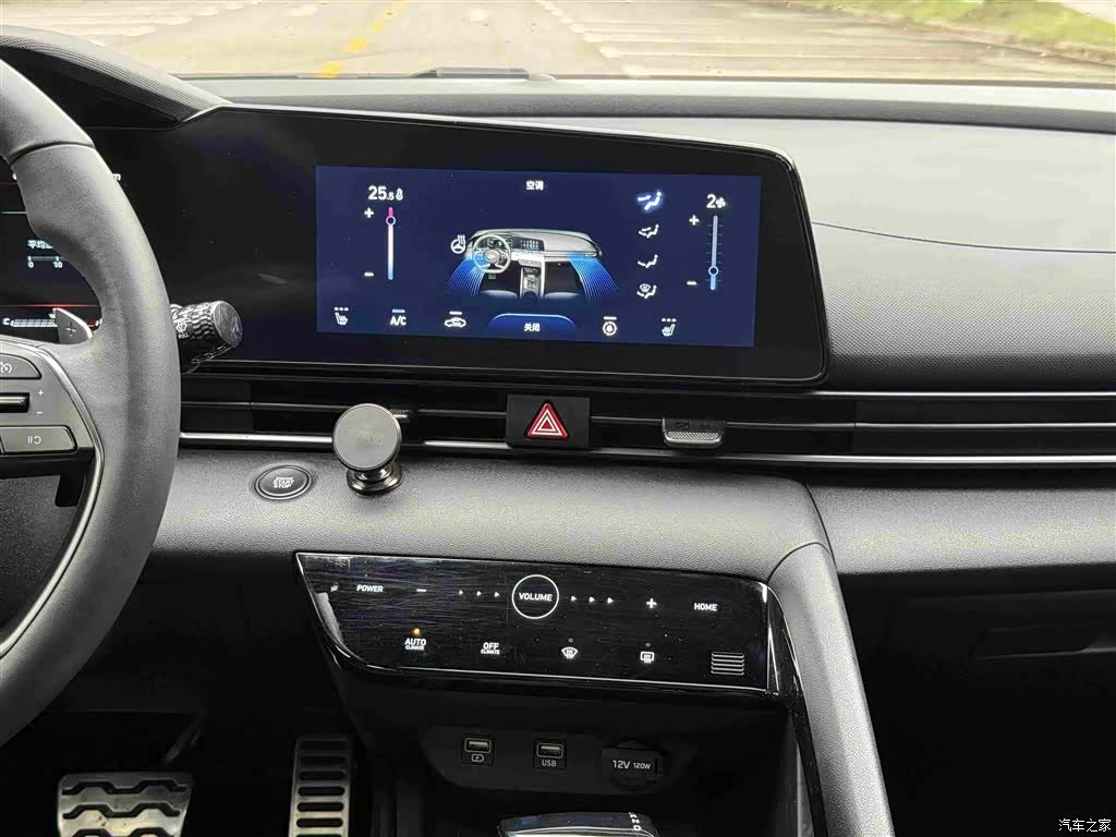 Hyundai Elantra, 2023 19