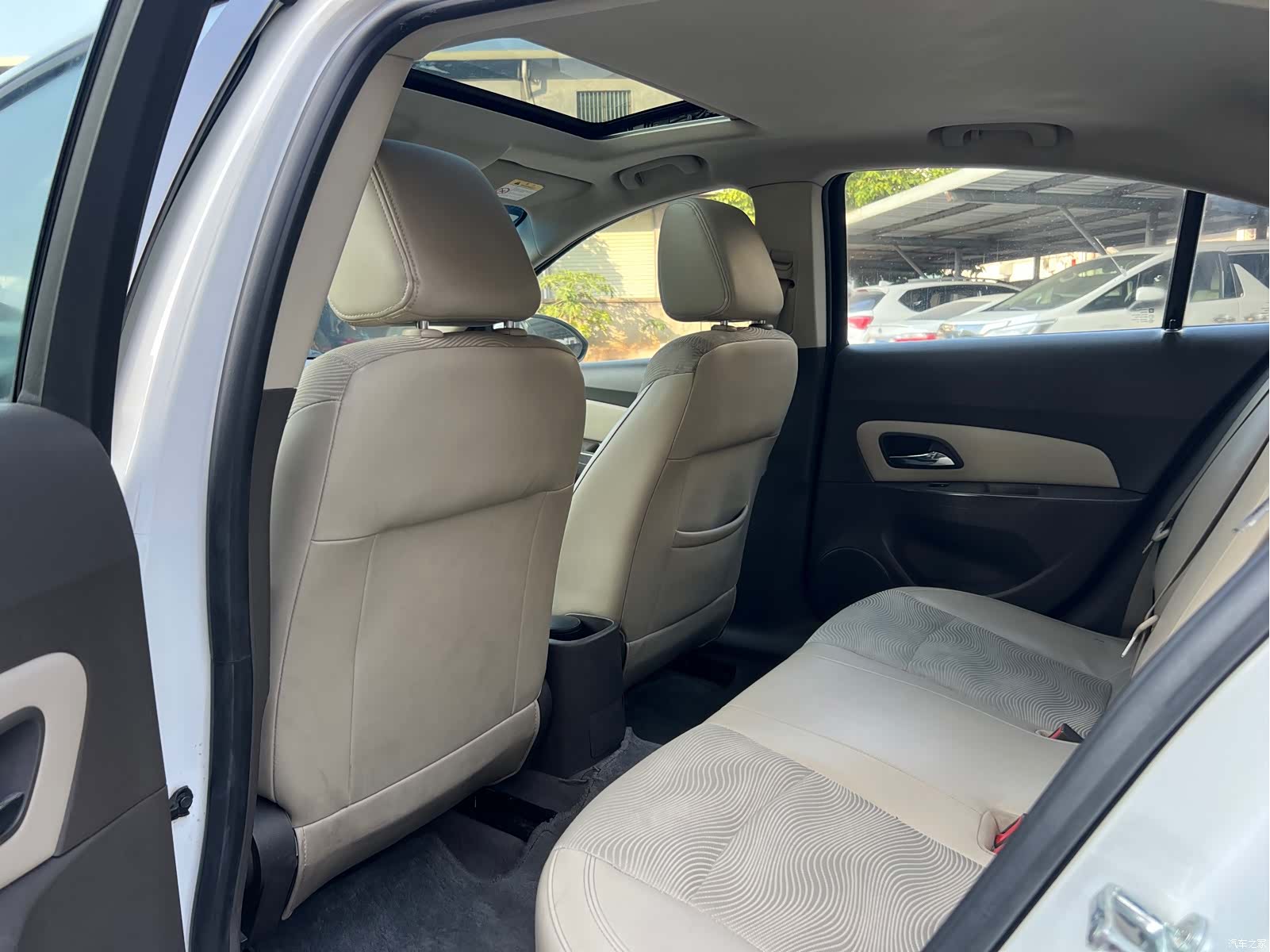 Chevrolet SE, 2014 17