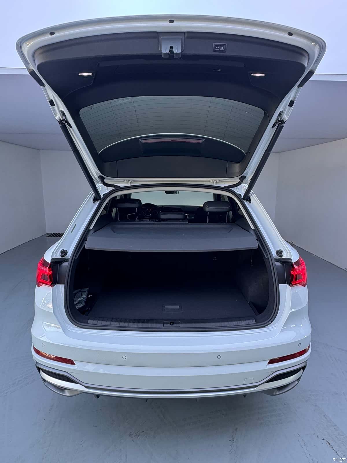 Audi Q3, 2022 7