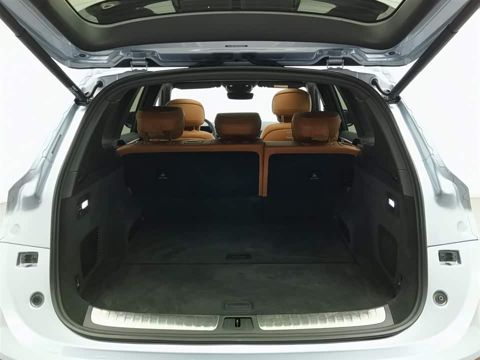 AITO Ask the world M7