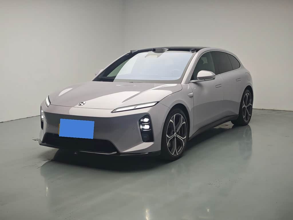 NIO ET5T