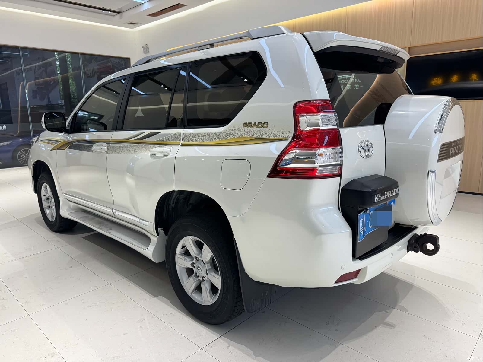 Toyota Prado, 2014 4