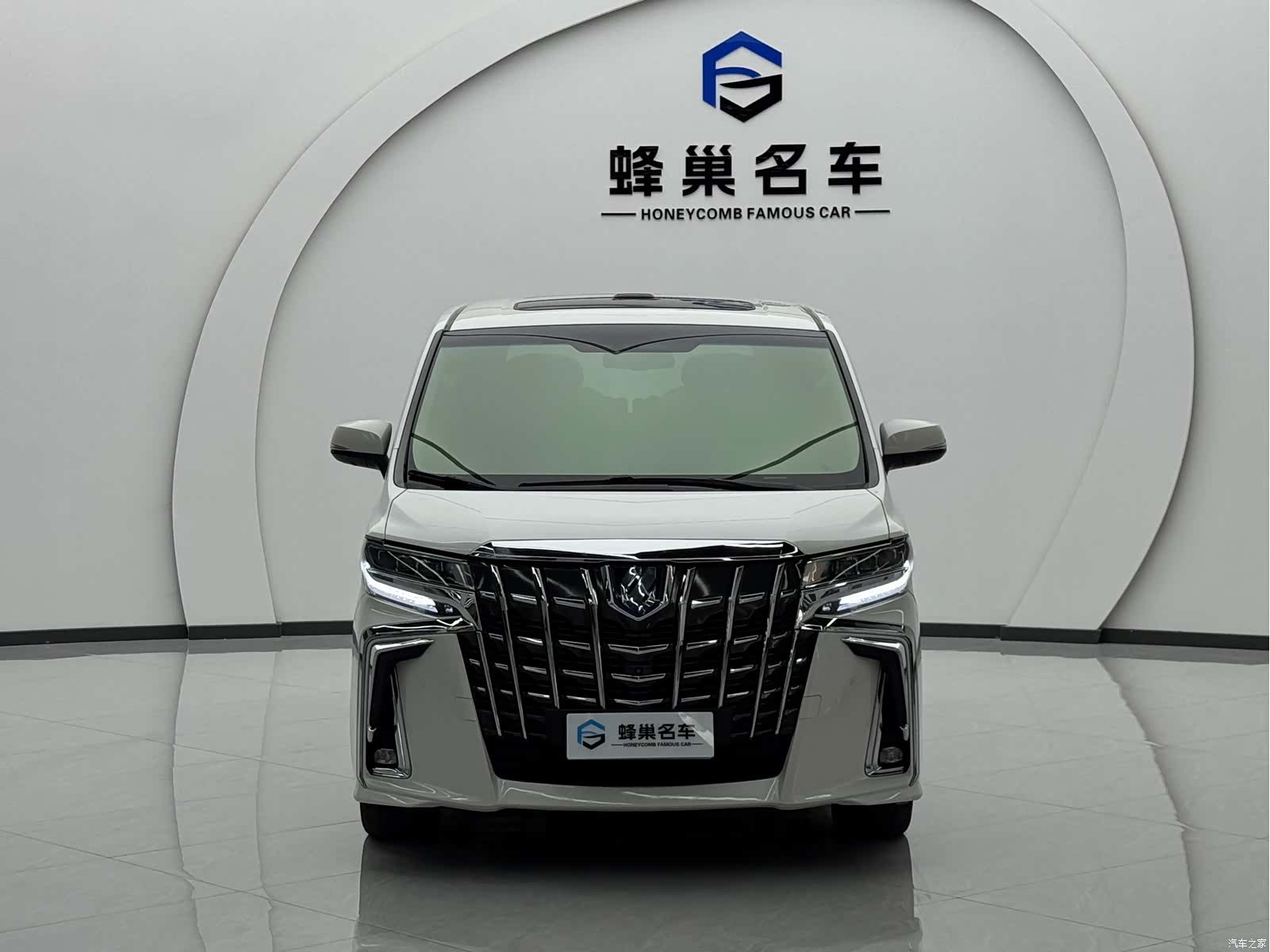 Toyota Alphard, 2016 2