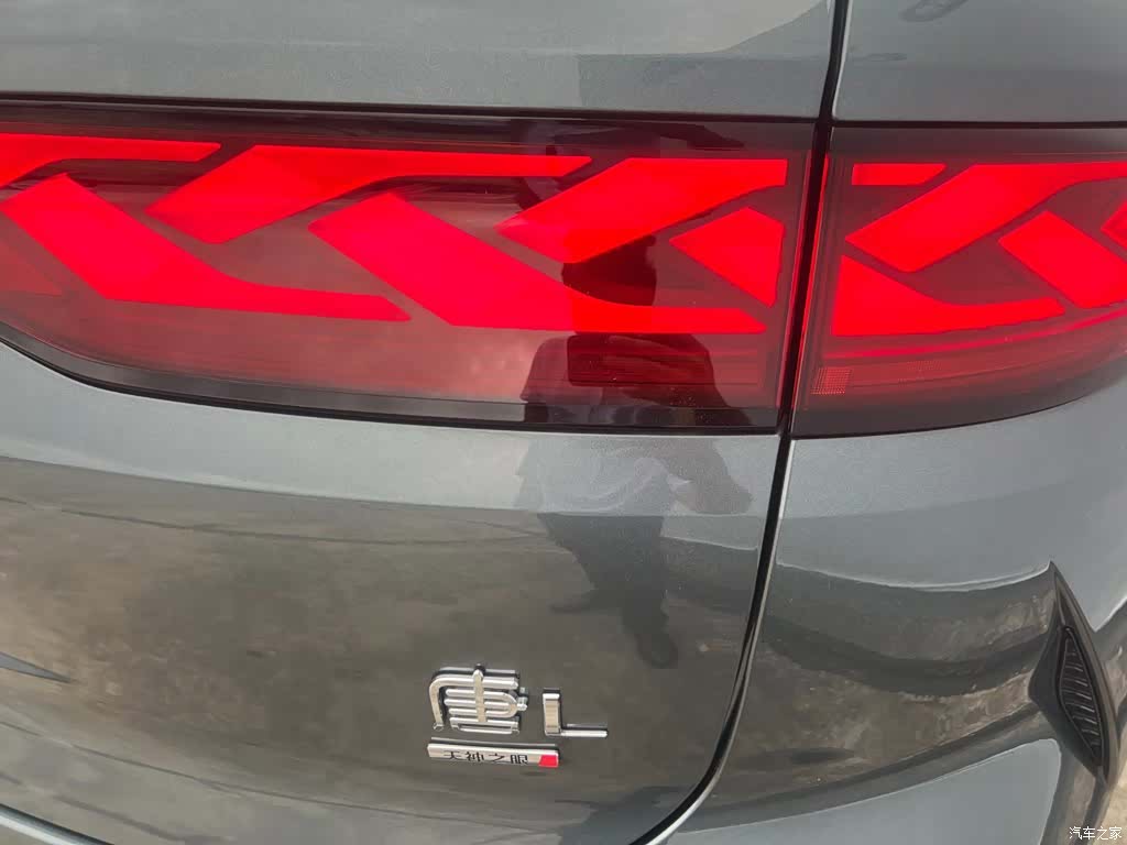 BYD Tang, 2025 26