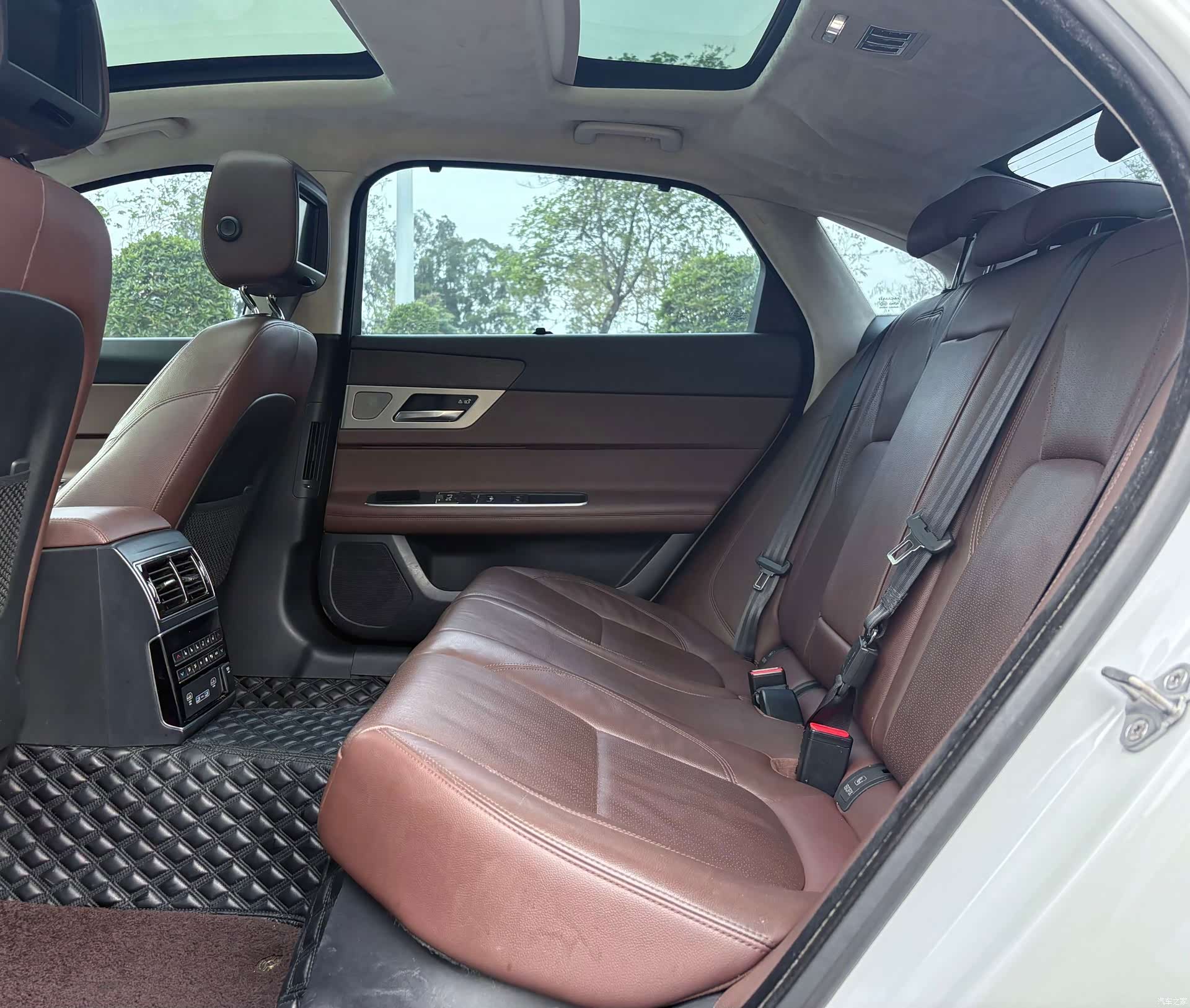 Land Rover XFL, 2016 17