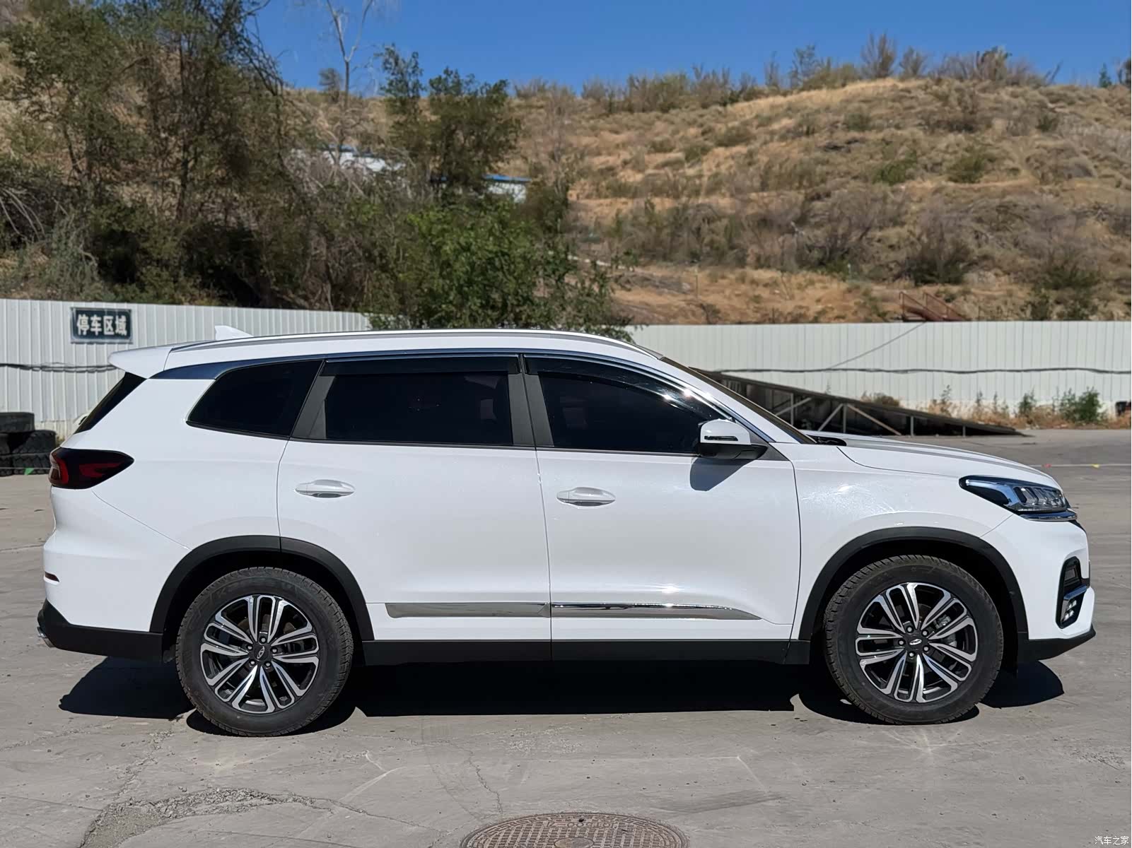 Chery Tiggo 8, 2023 17
