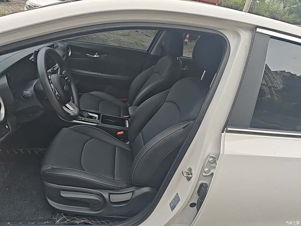 Kia K3, 2020 11
