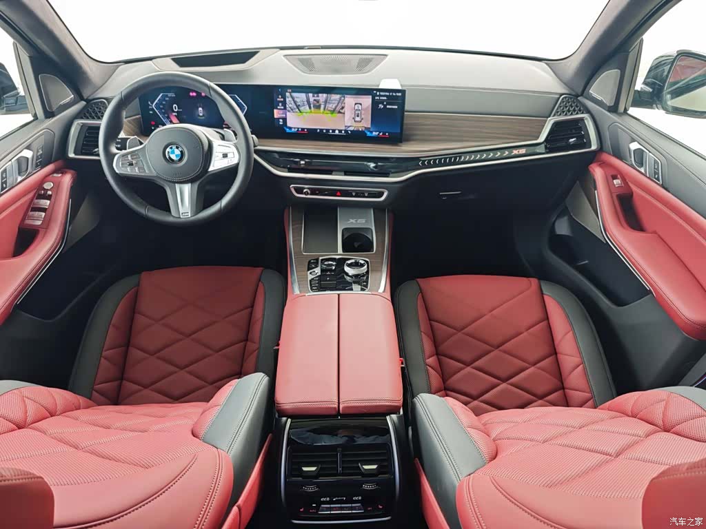 BMW X5, 2025 11