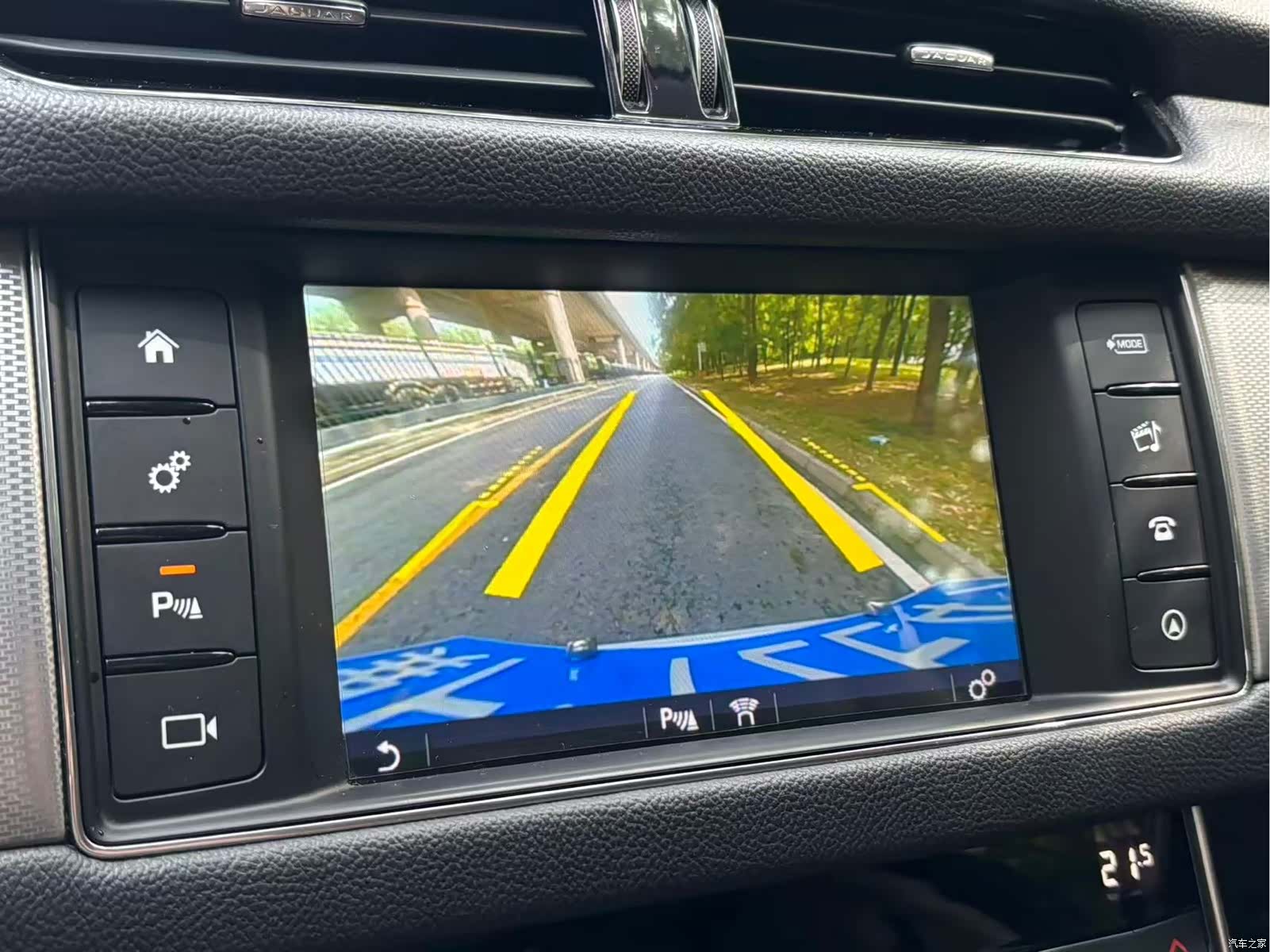 Land Rover XFL, 2017 17