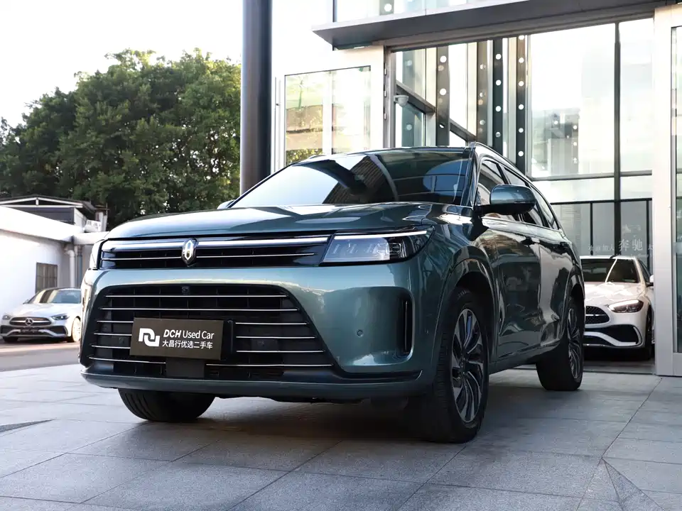 AITO Ask the world M7