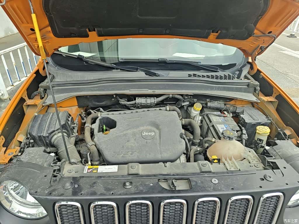 Jeep Renegade, 2019 20