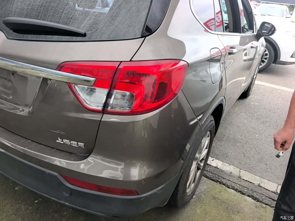 Buick Envision Plus, 2015 8