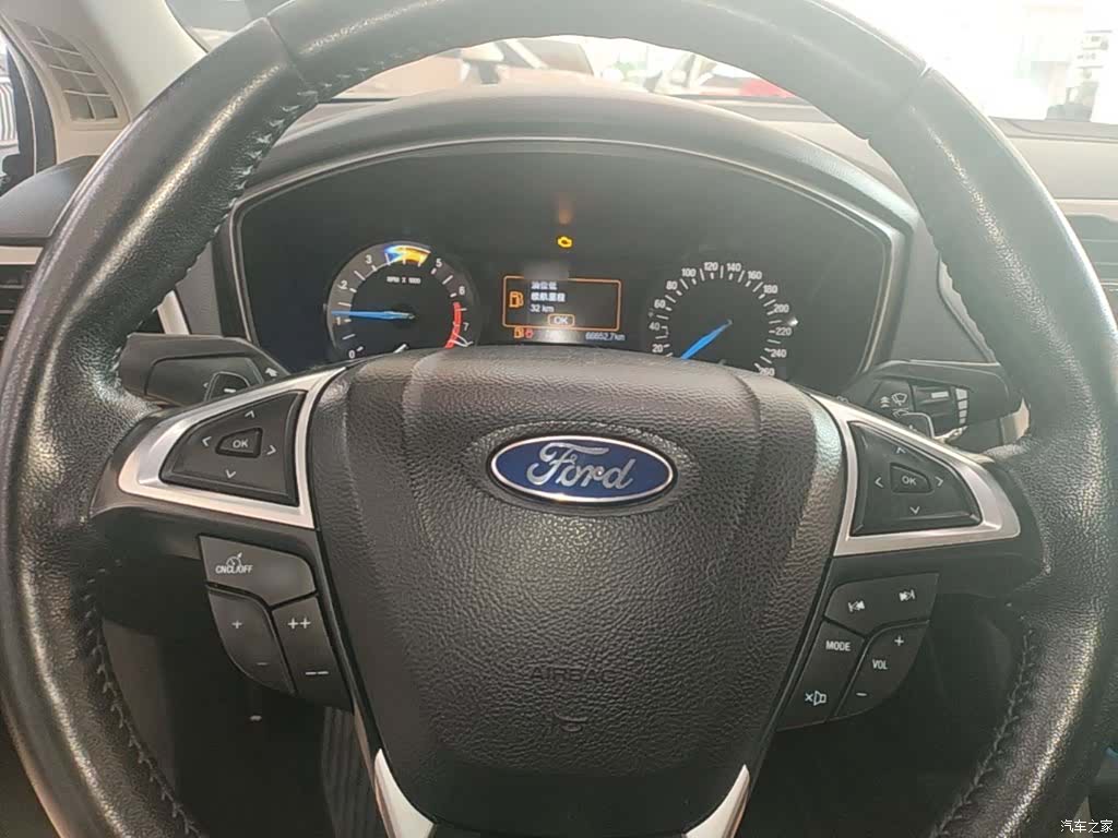 Ford Mondeo, 2020 7