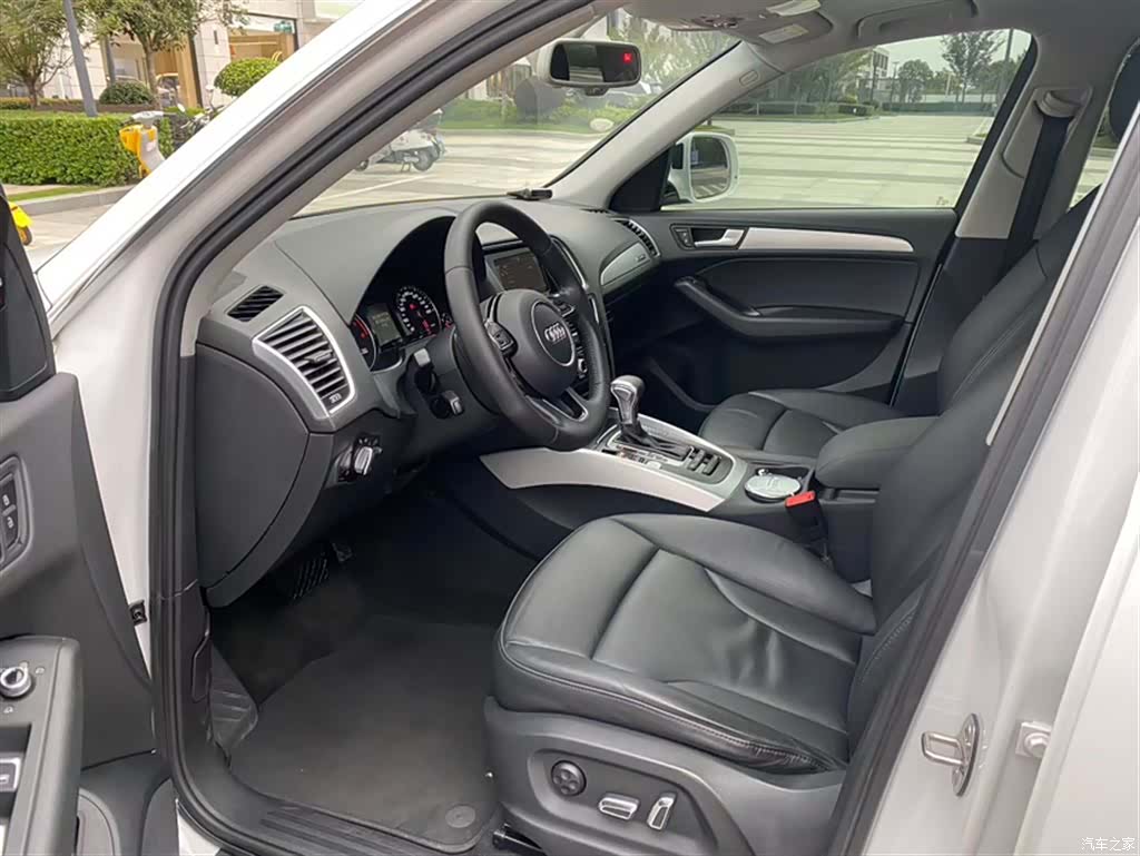 Audi Q5, 2018 14