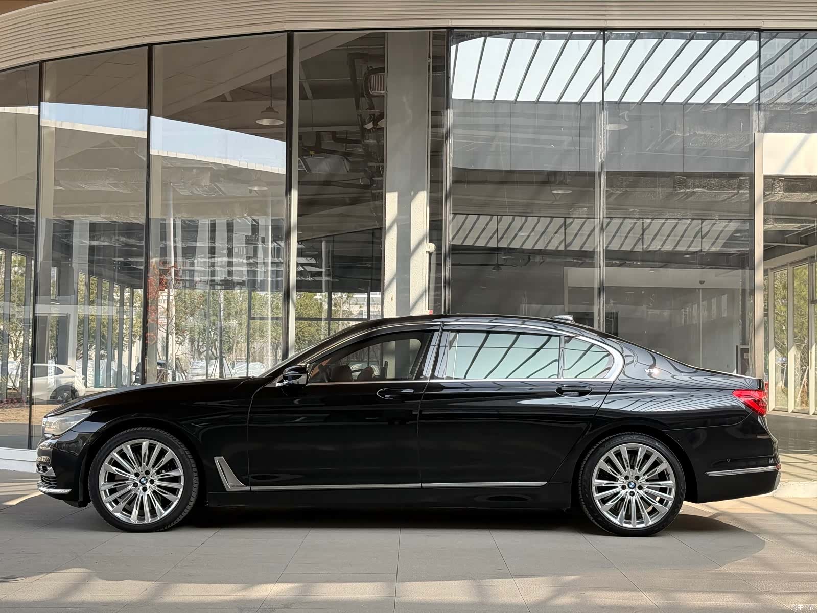 BMW 7 Series, 2017 18
