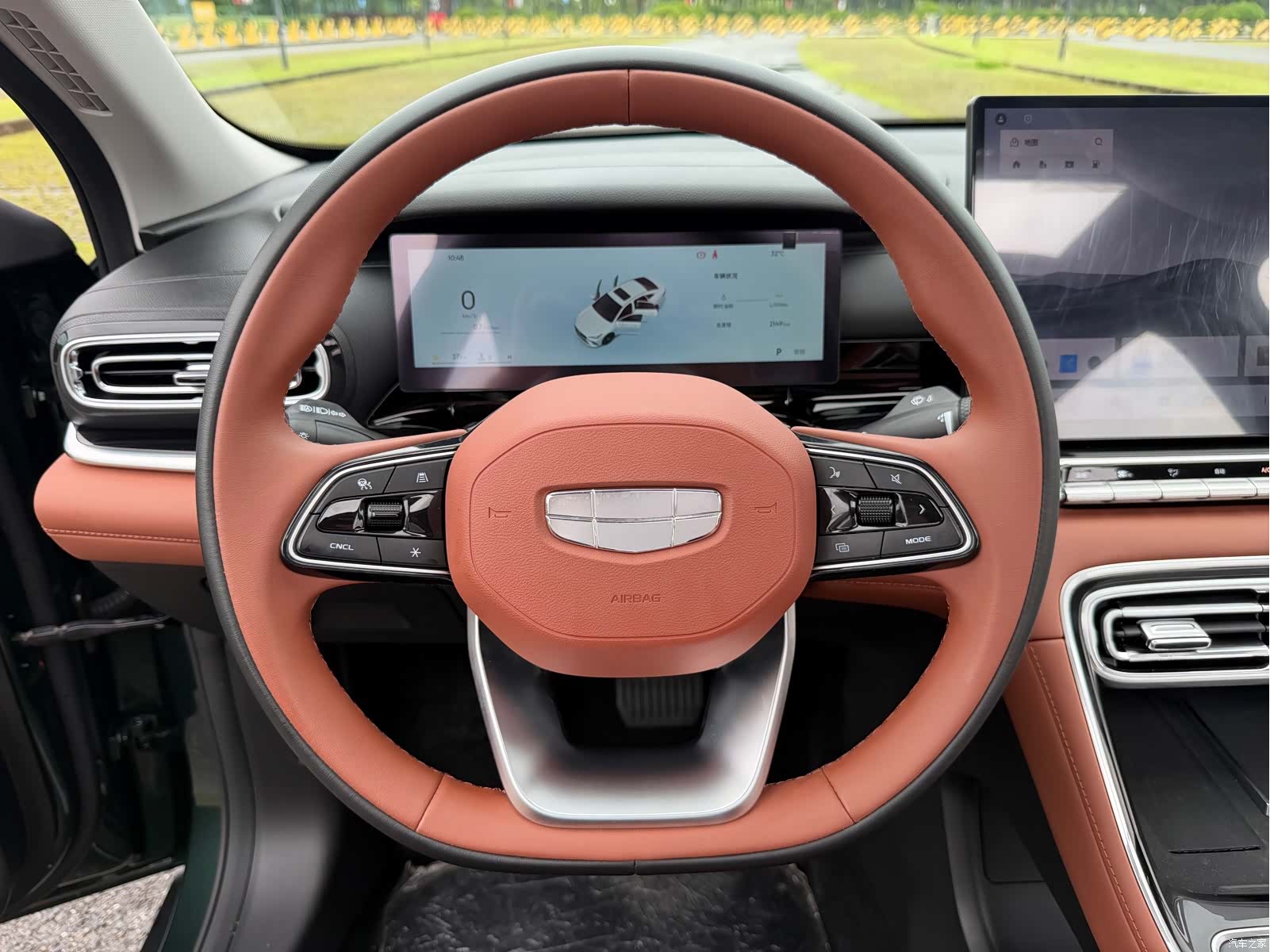 Geely Emgrand, 2025 18