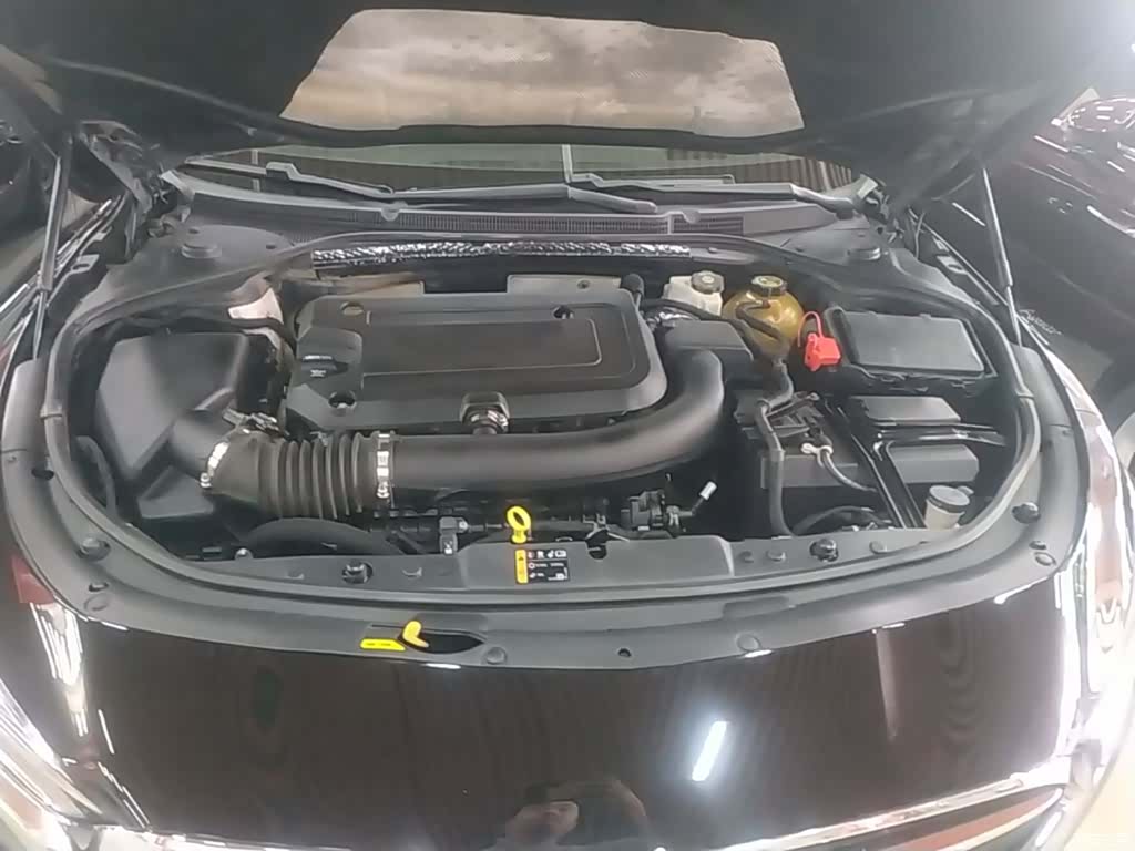 Buick LaCrosse, 2019 20