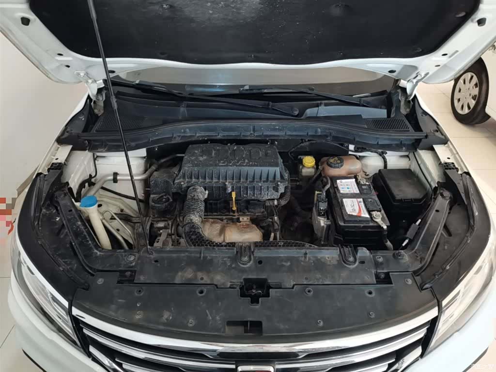 Roewe RX3, 2018 20
