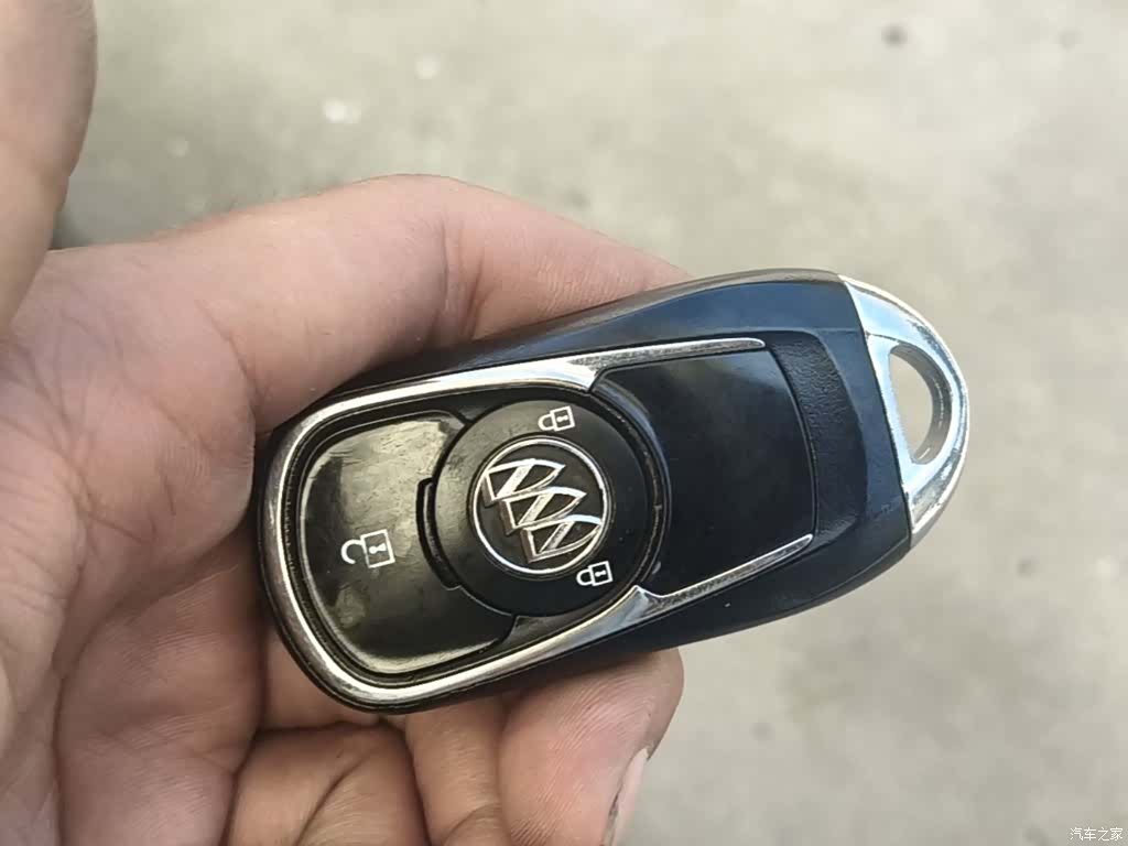 Buick Envision Plus, 2017 9