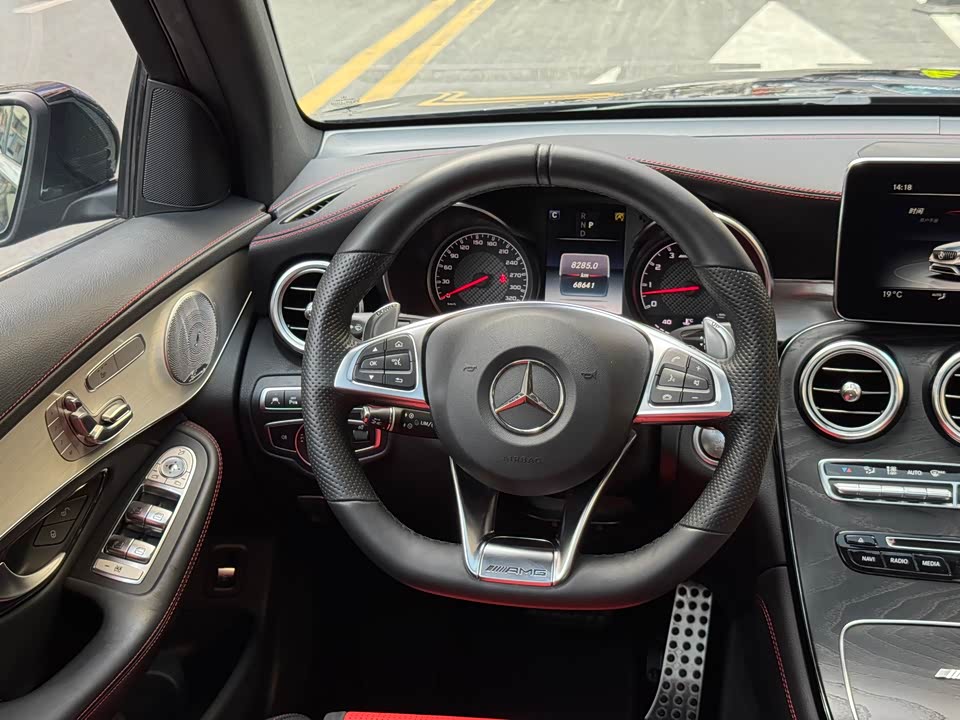 Mercedes-Benz GLC AMG