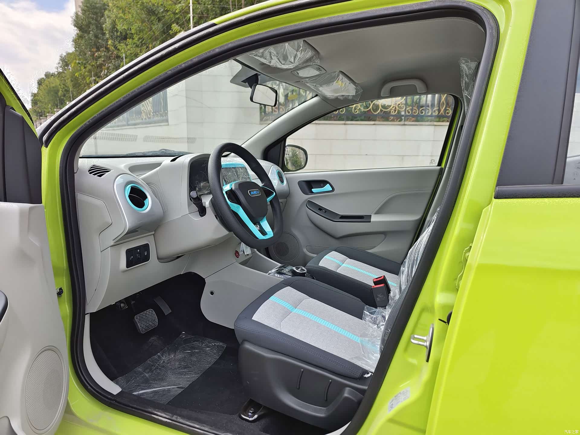 JMC EV2, 2025 8