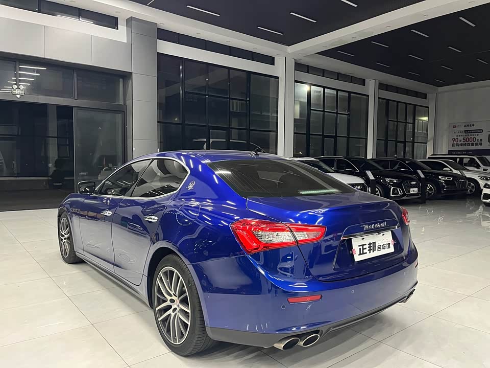 Maserati Ghibli